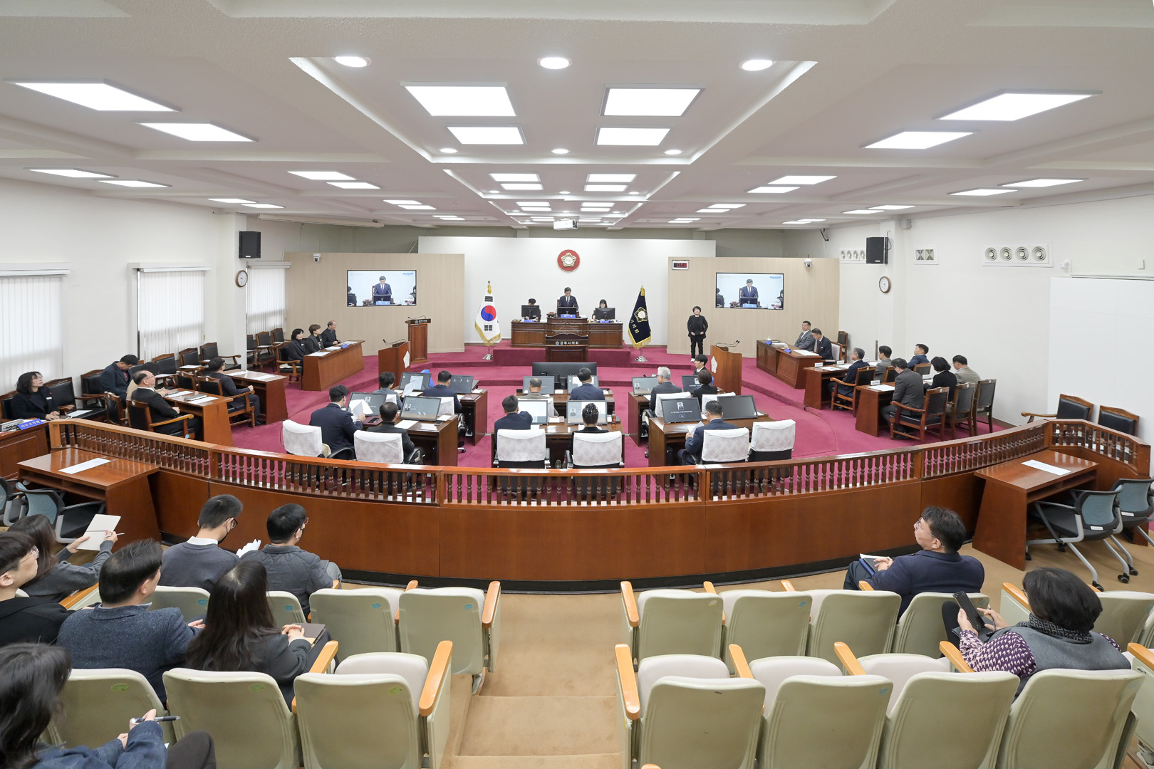 2025년 12월 15일 제262회 공주시의회 제2차 정례회 제4차 본회의